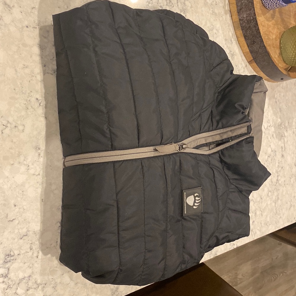Alaska hardgear puffer down coat